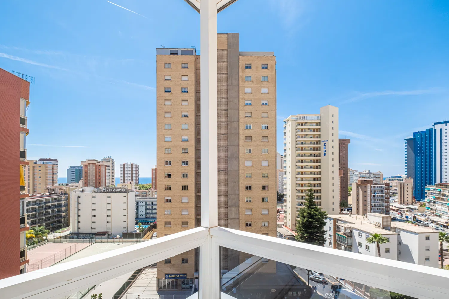 Alquilar Casa en Benidorm Apartamentos Les Dunes Centro 6-A Levante Beach imagen-3