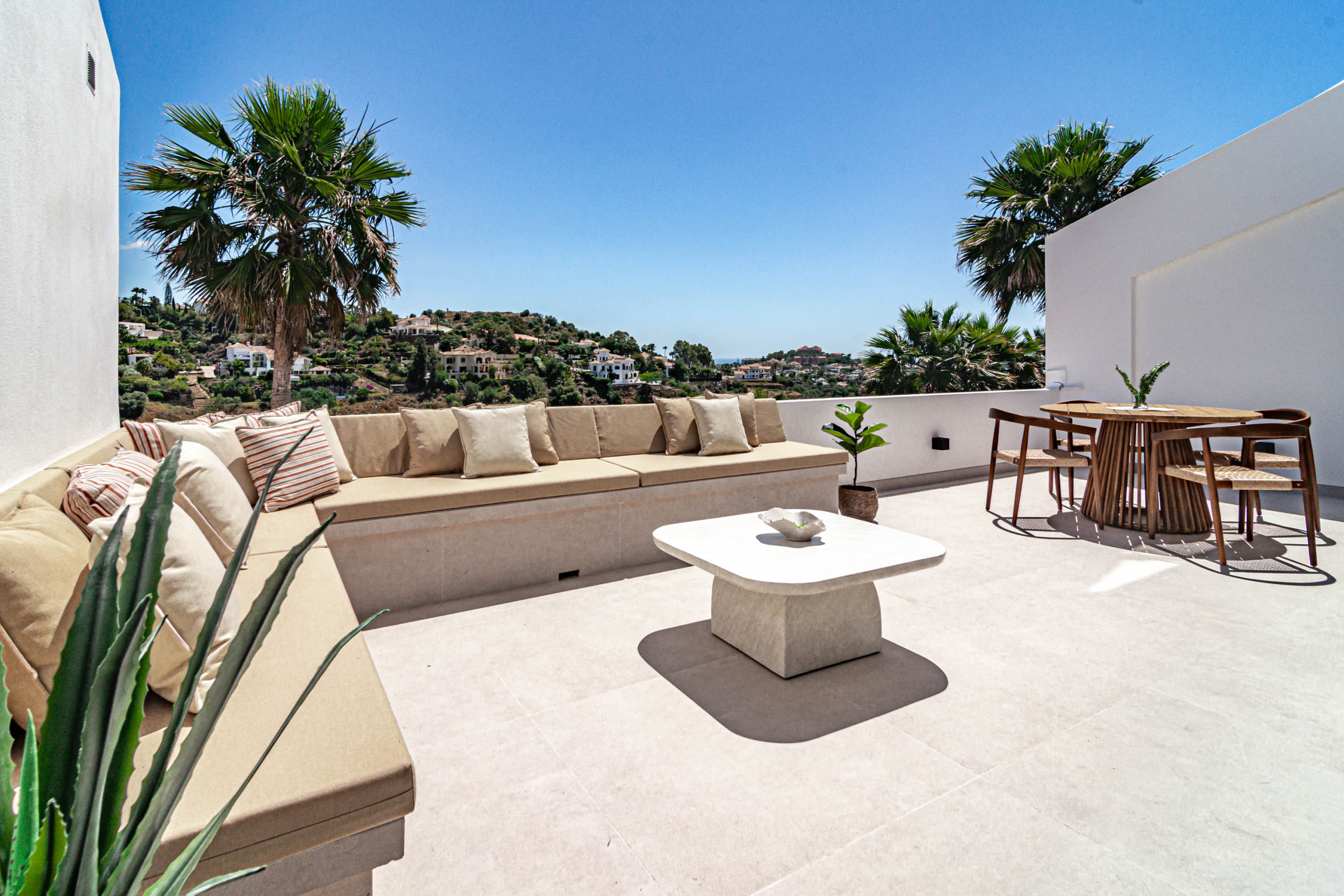 Rent Apartment in Benahavis LAQ7.5 - Beautiful apartment with stunning view picture-22