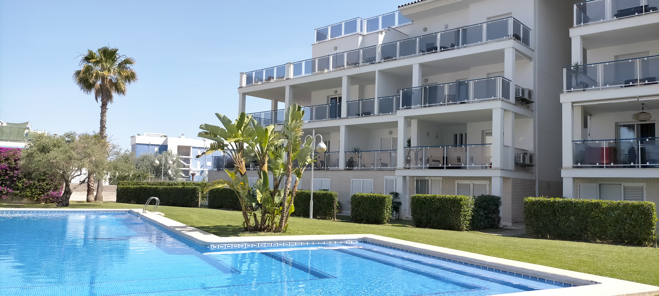 Rent Apartment in Oliva AP500 picture-17