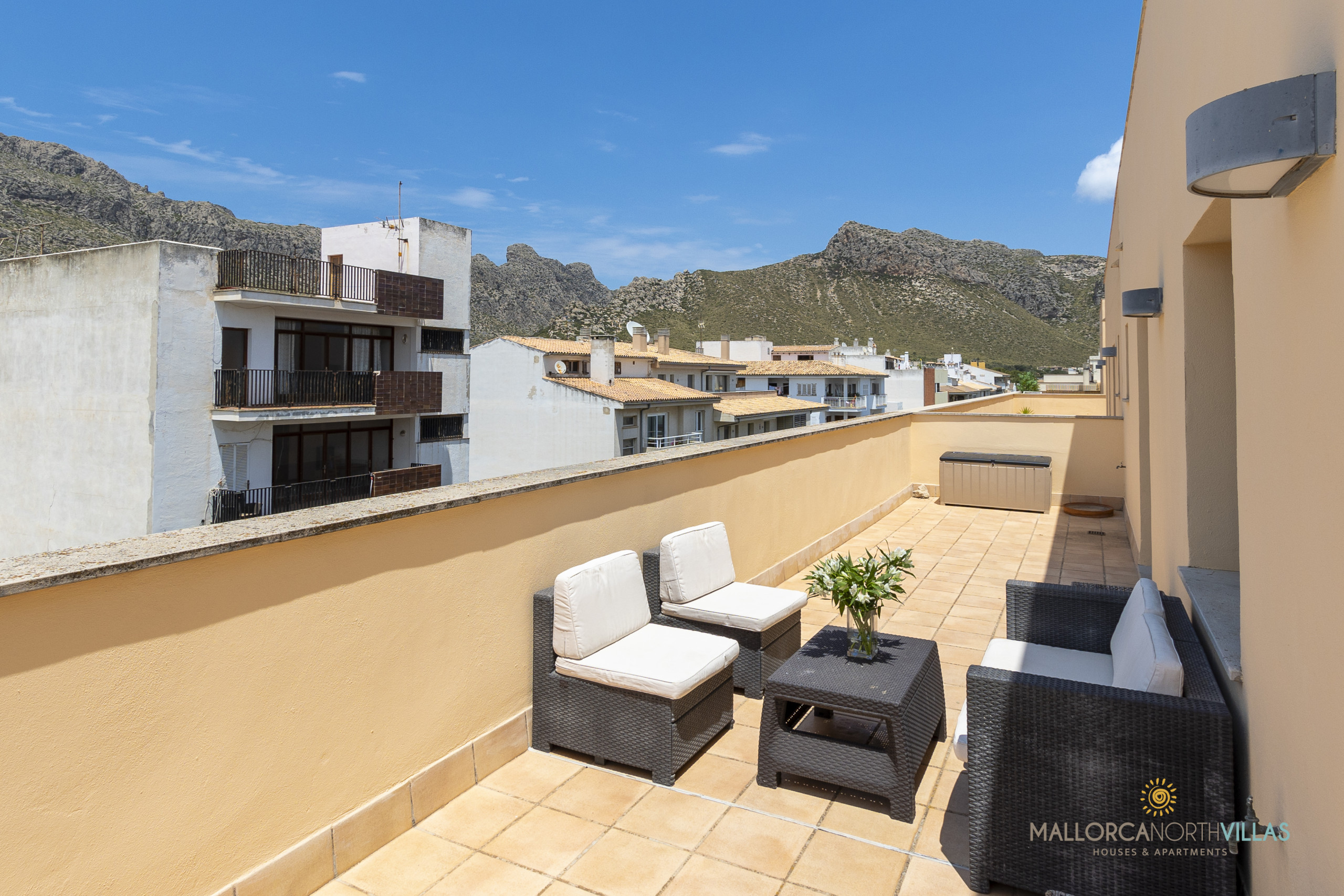 Rent Apartment in  CALA VENTURA PENTHOUSE picture-34