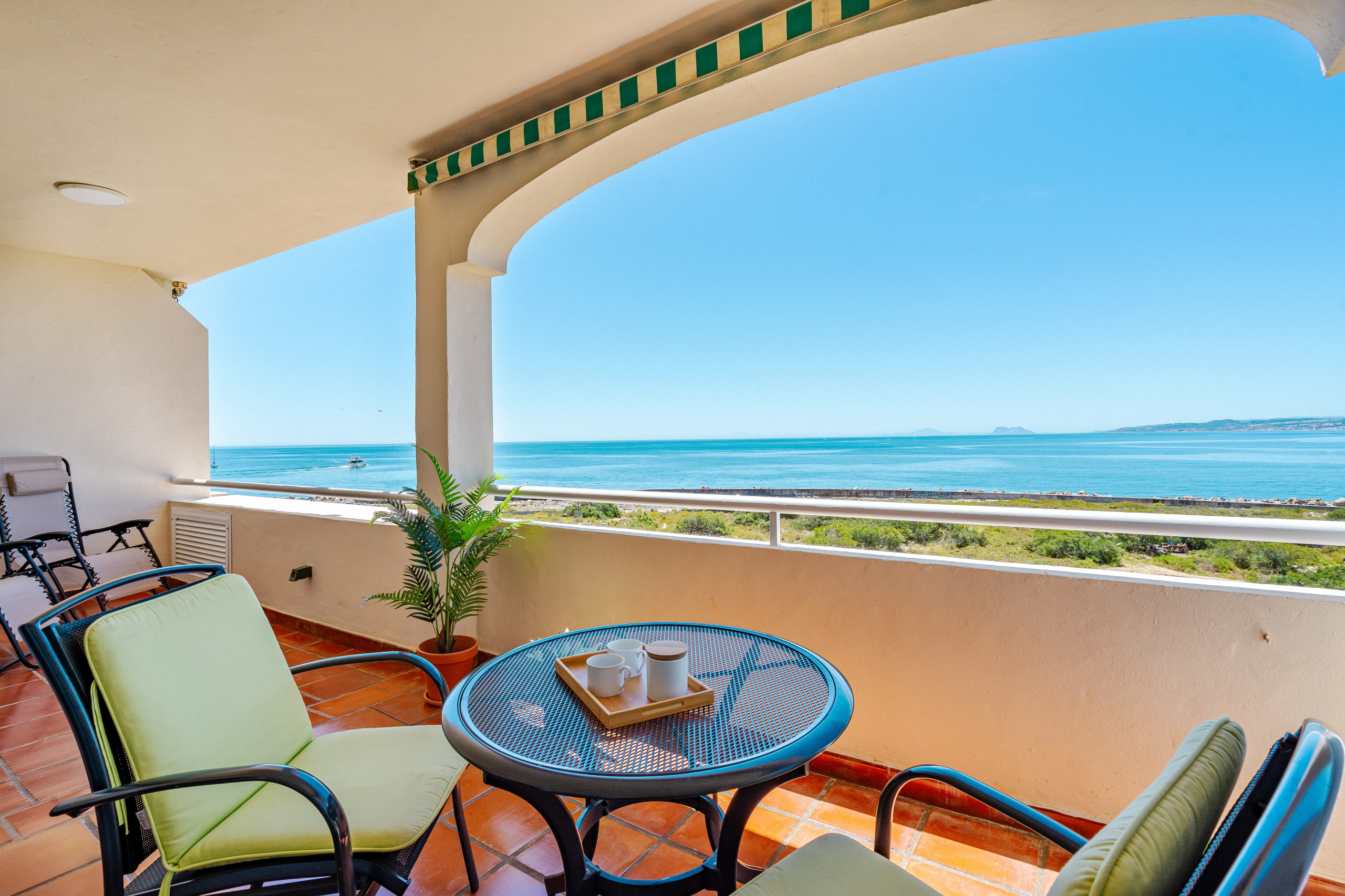 Rent Apartment in Estepona 39. Front row panoramic sea view Estepona picture-14