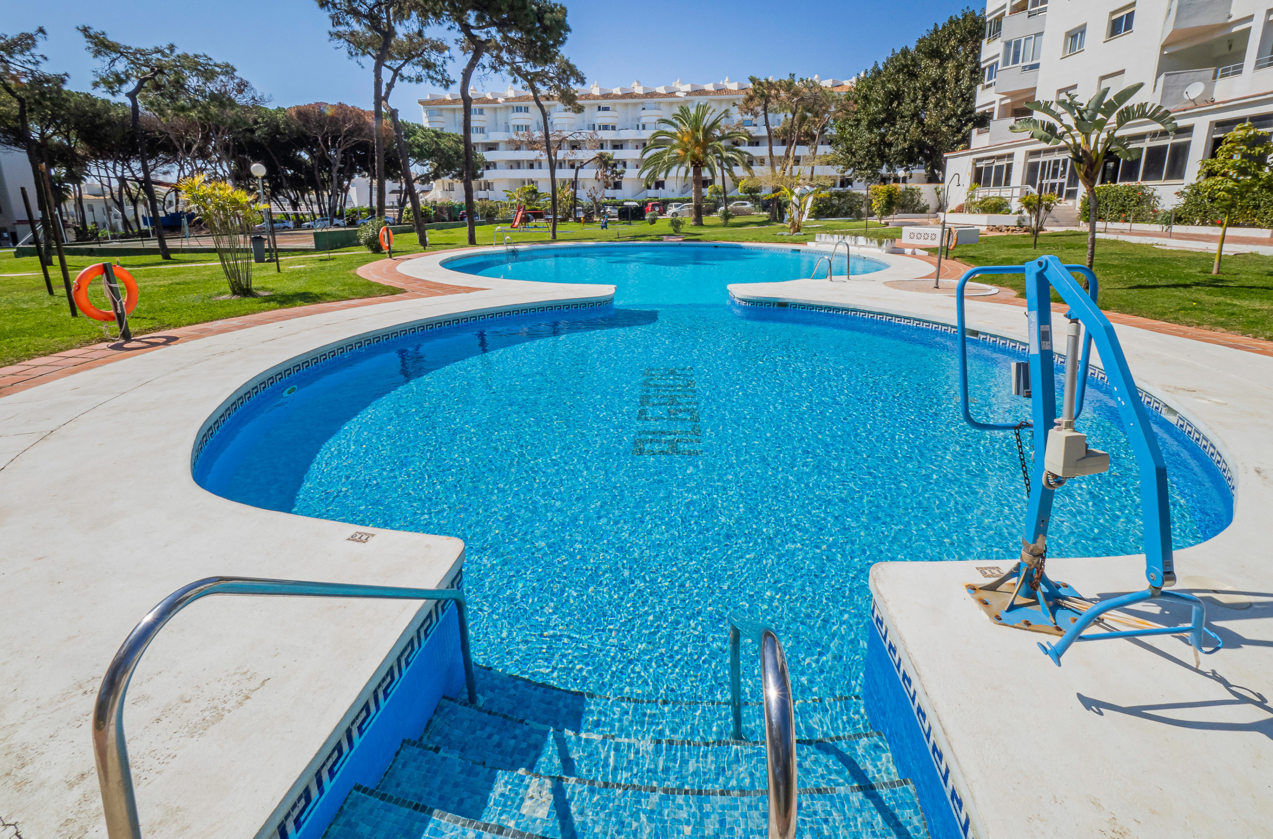 Rent Apartment in Mijas Costa Cubo's Family Beach Algaida 7 PAX picture-2