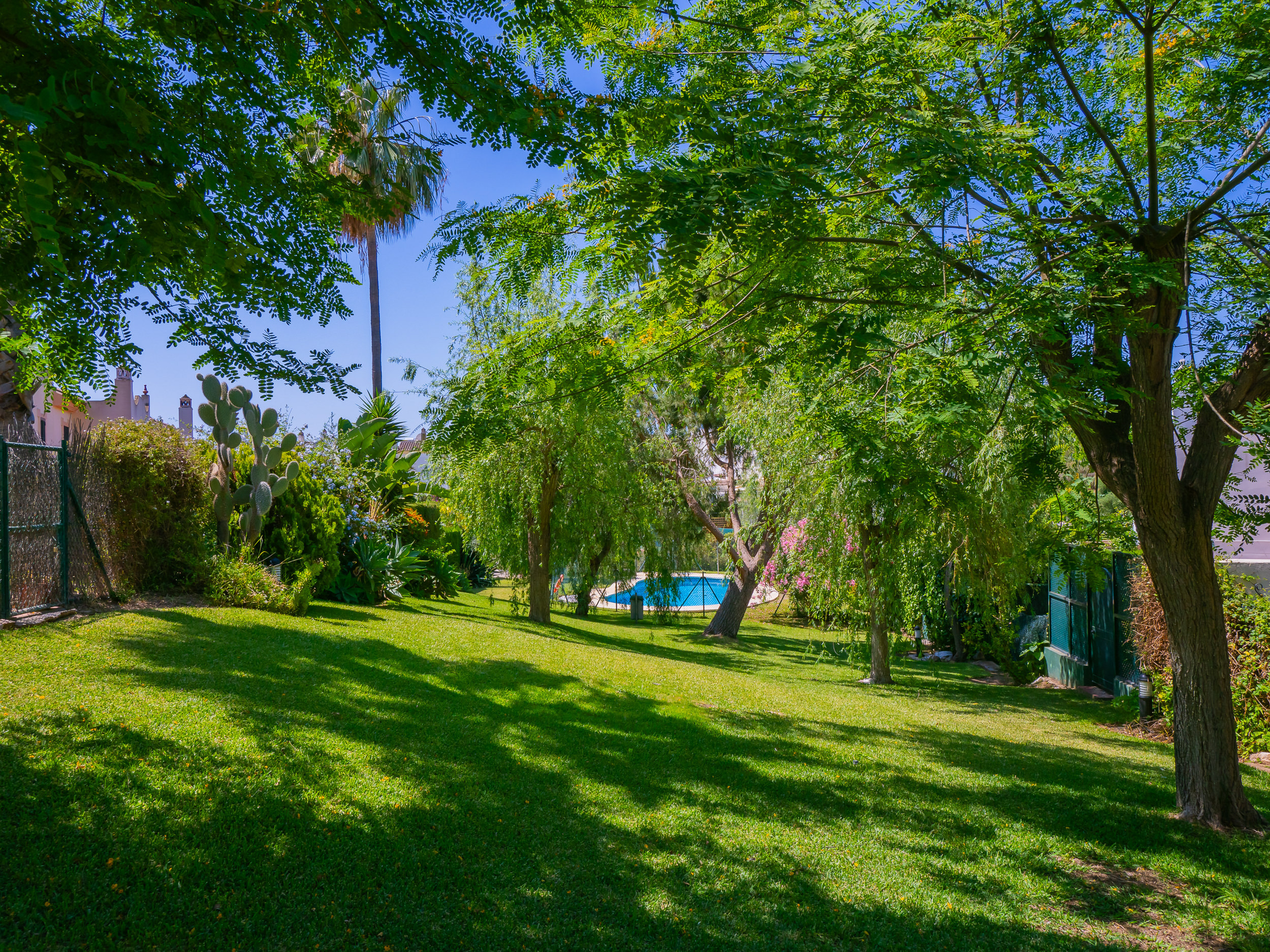 Halfvrijstaand huis in Mijas Costa buchen Cubo's Townhouse Sierrezuela Bild-0