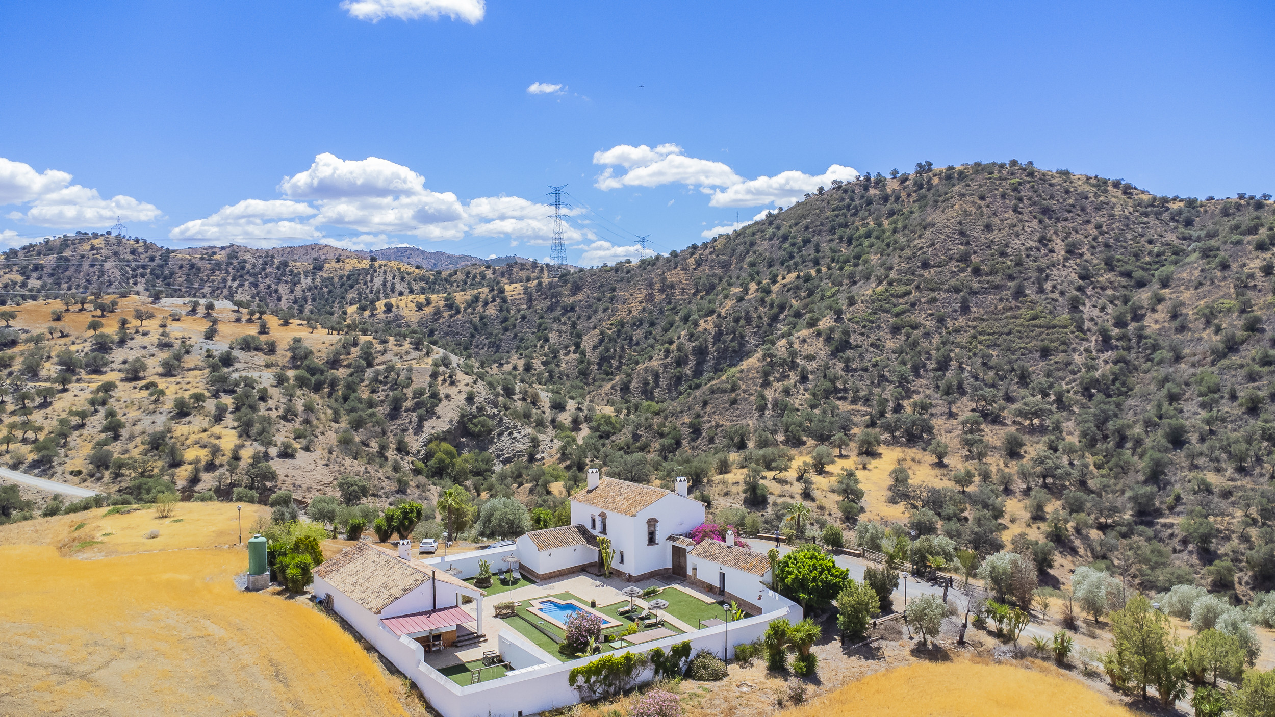 Rent Rural House in  Cubo's Casa Rural Las Caballerias picture-7