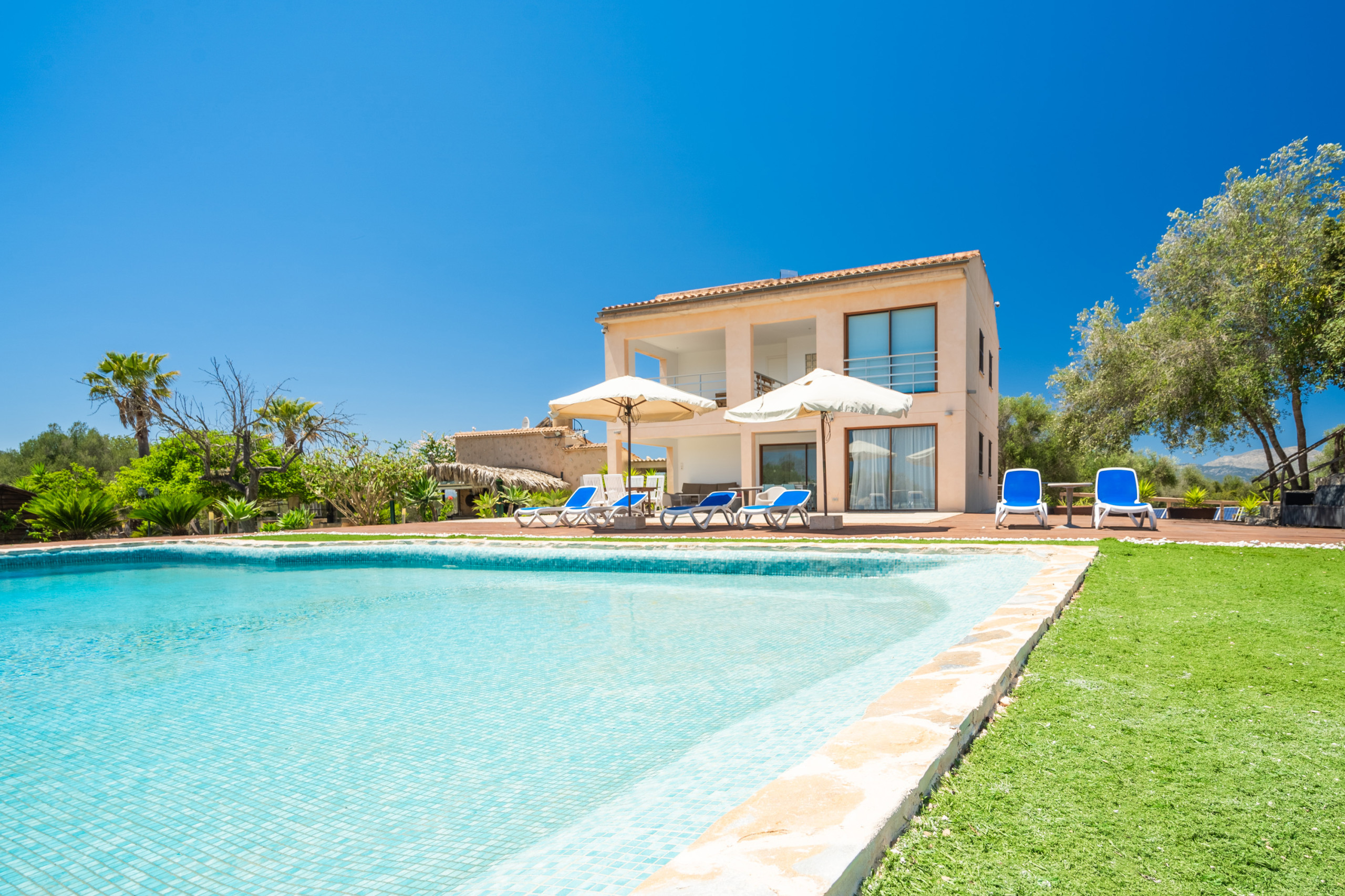 Rent Villa in Muro Don Jeronio, Villa 5StarsHome Mallorca picture-0