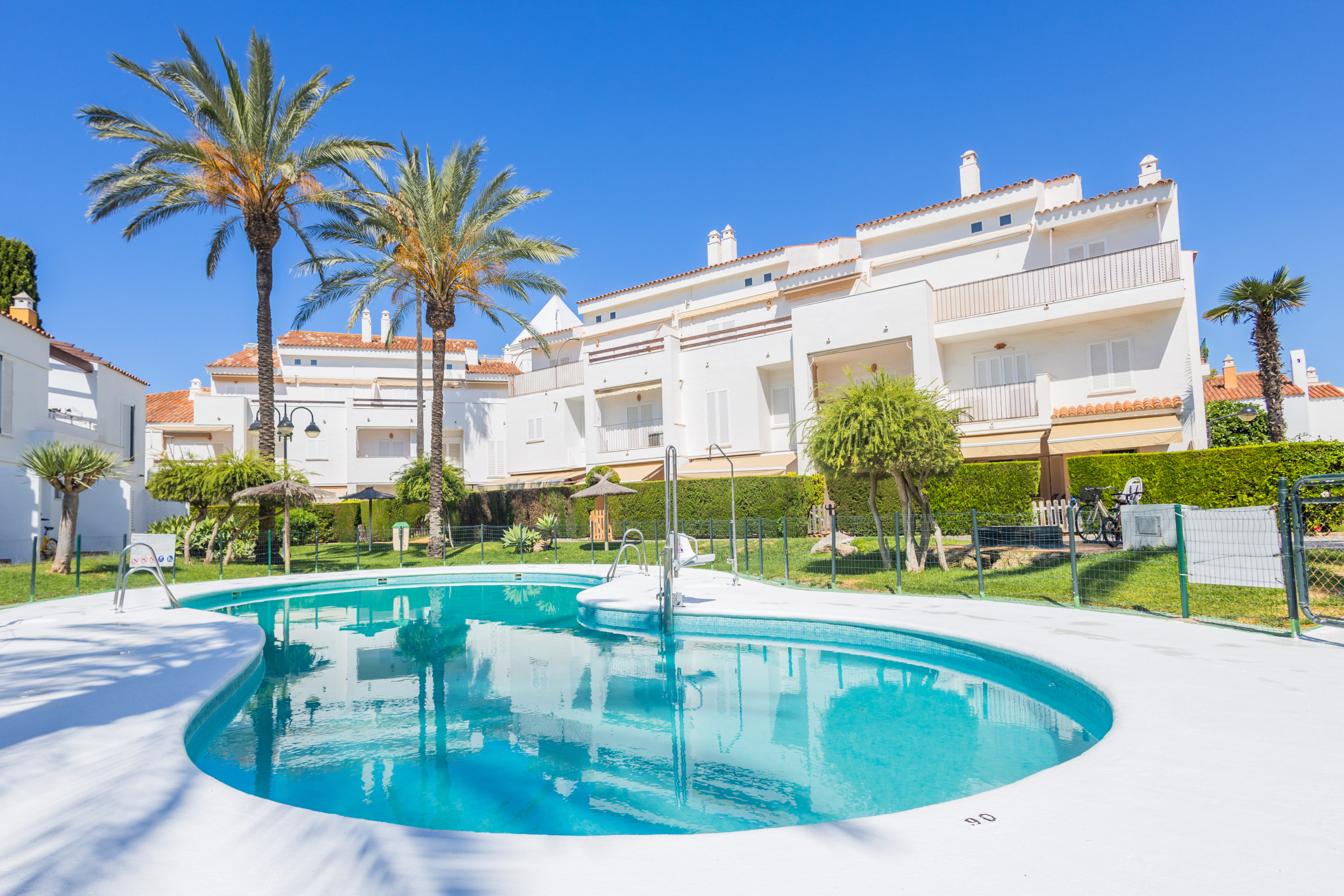 Rent Apartment in Rota Cabiedes y Pou Golf Lightbooking picture-0