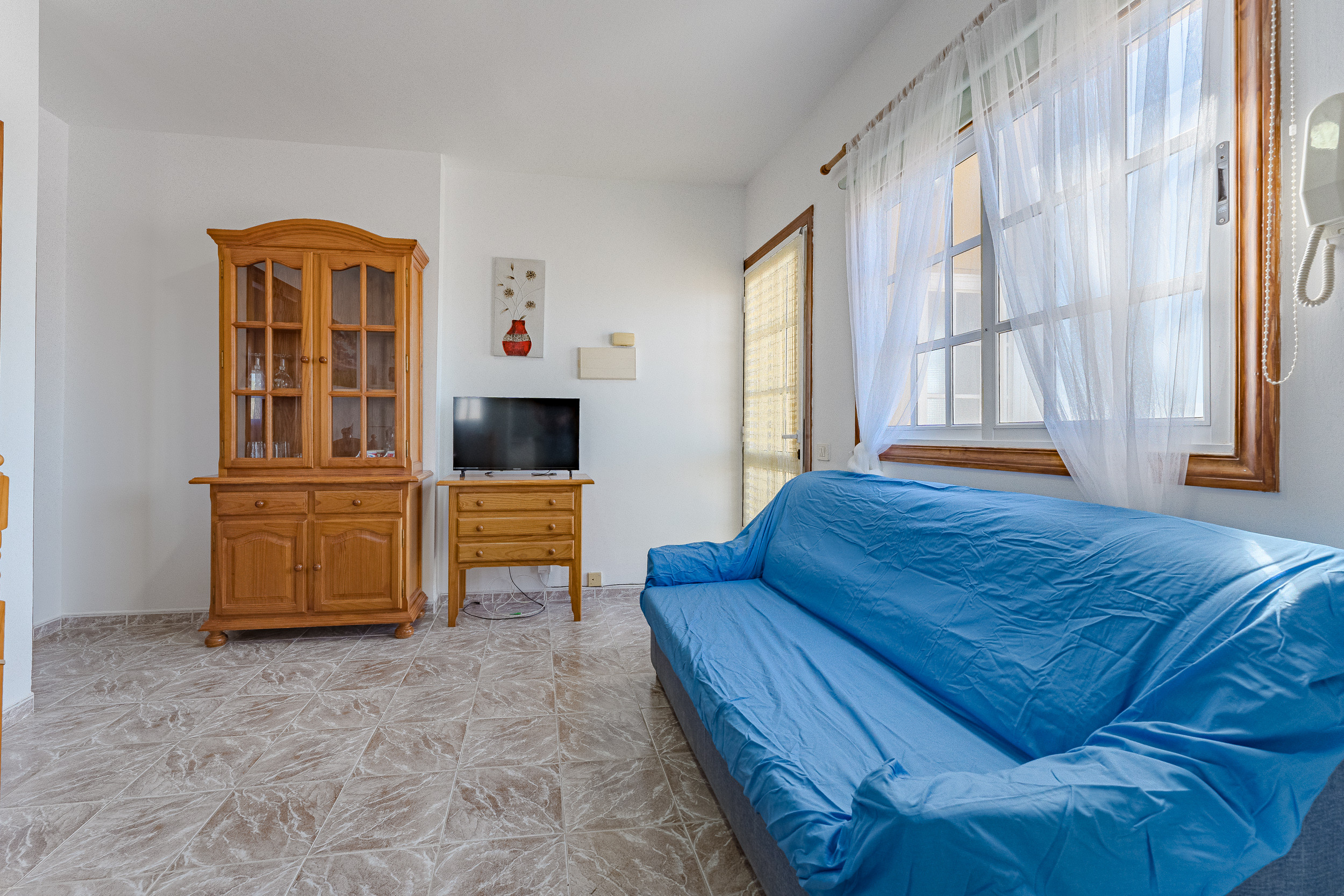 Rent Apartment in Arico Sea View Apartment Red Summer Breeze - Las Maretas picture-23