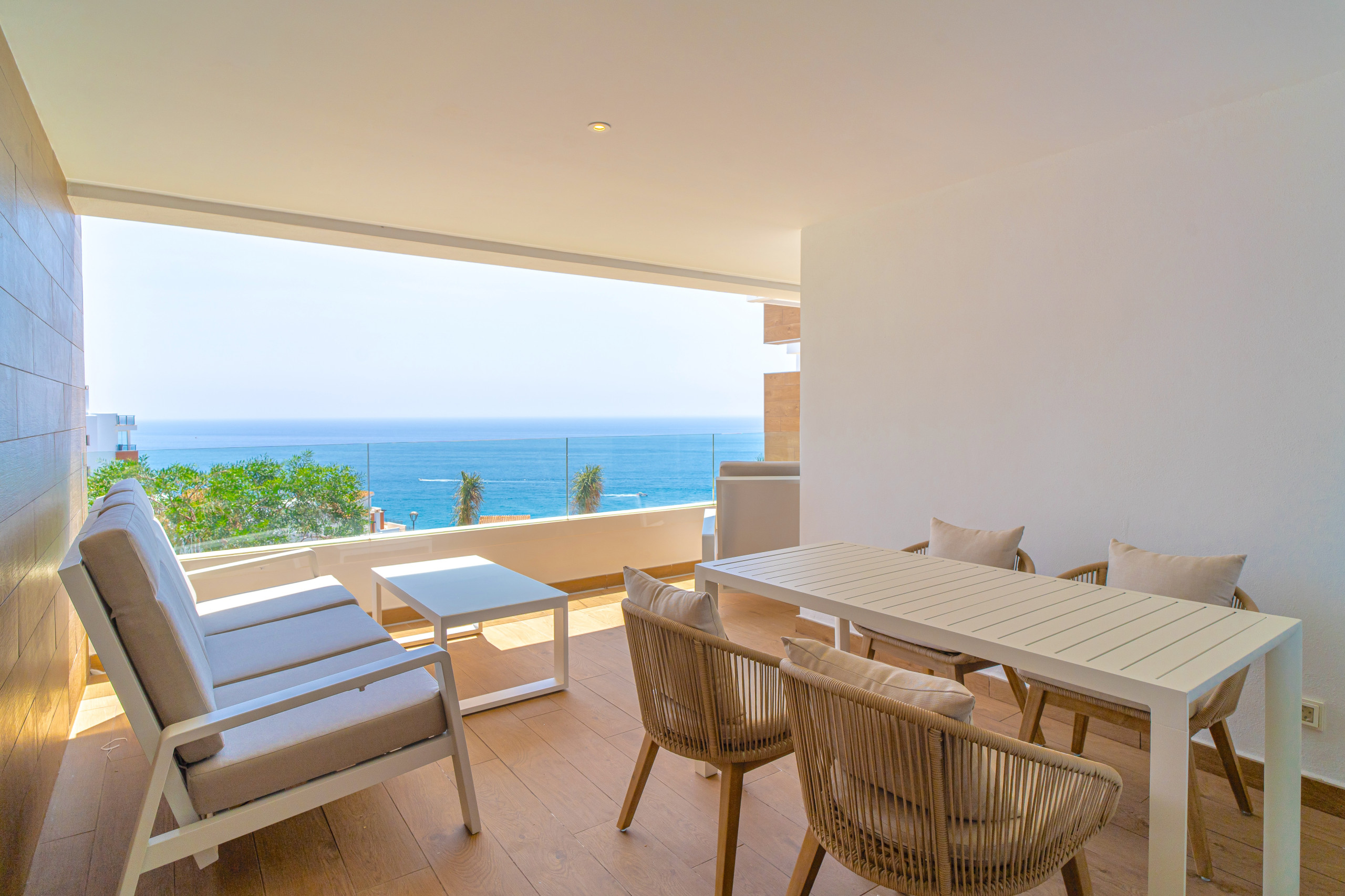 Alquilar Apartamento en Torrox Costa Luxury Premium Isea 1122 by Casasol imagen-1