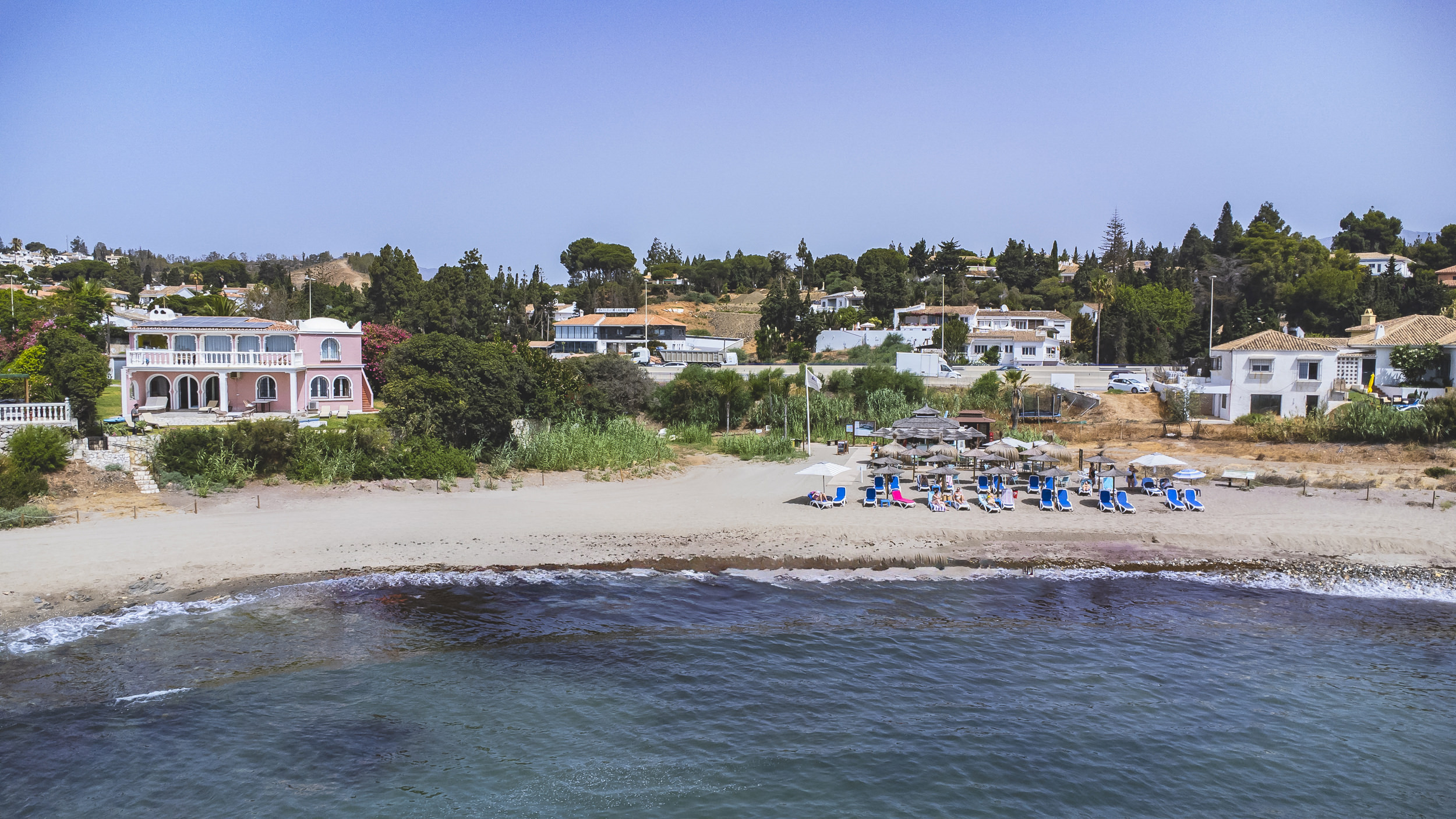 Villa in Mijas Costa buchen Cubo's Beachfront Villa Khayyam Bild-6