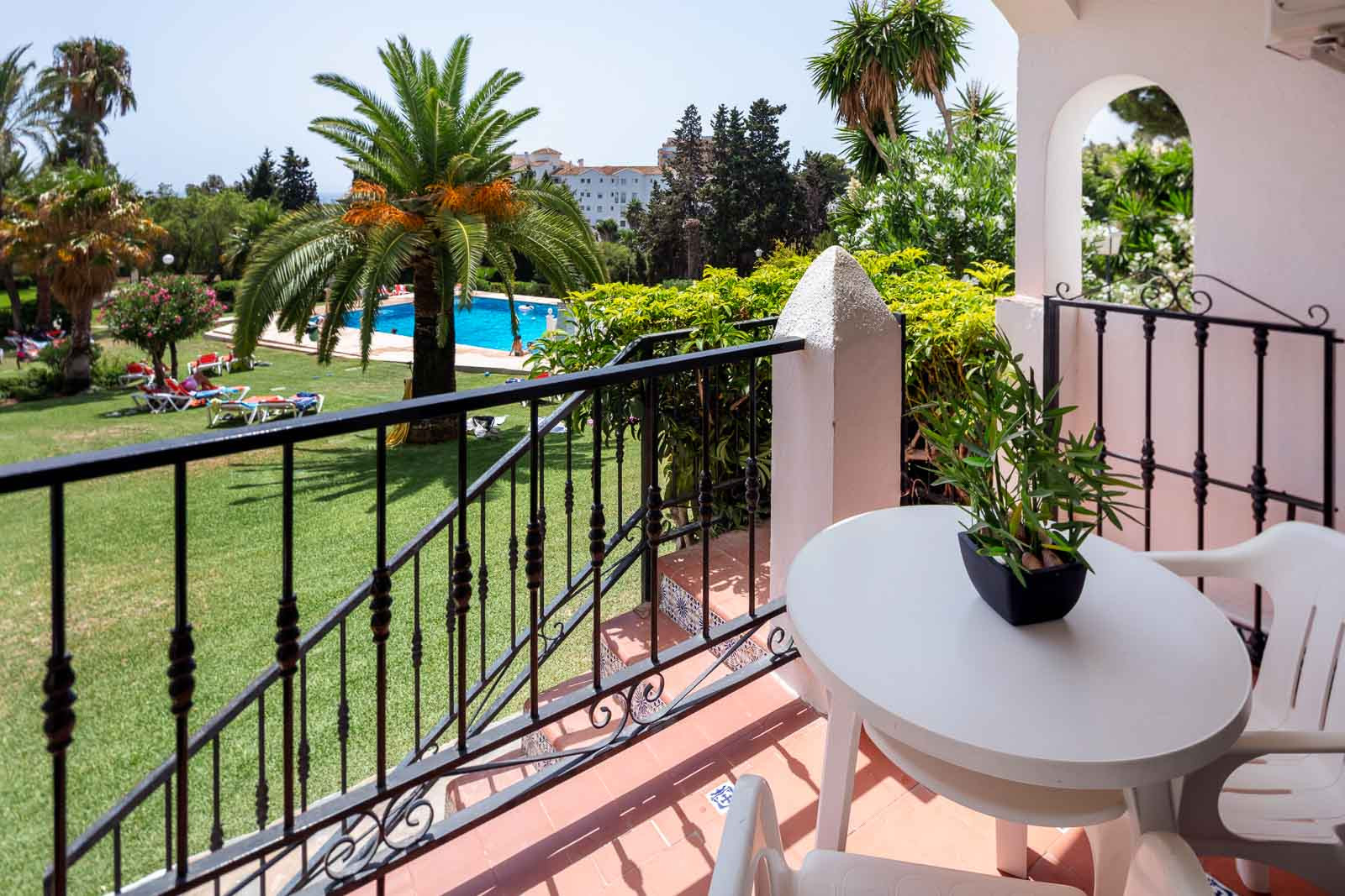 Rent Apartment in Mijas Costa AS EXT RDM A 1/2 picture-6