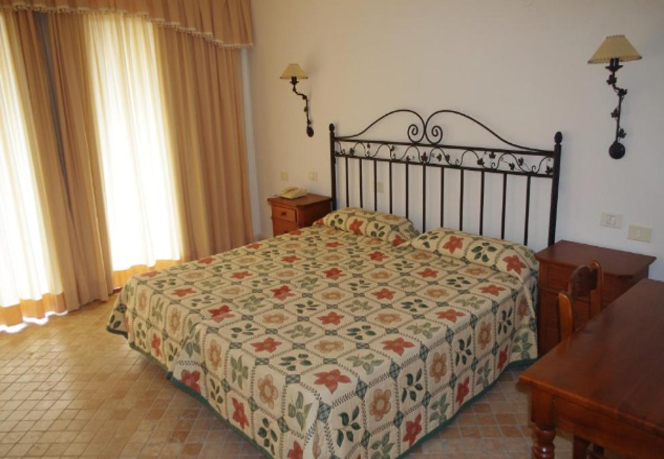 Rent Apartment in Los Realejos Suite 3 dormitorios Los roques picture-6