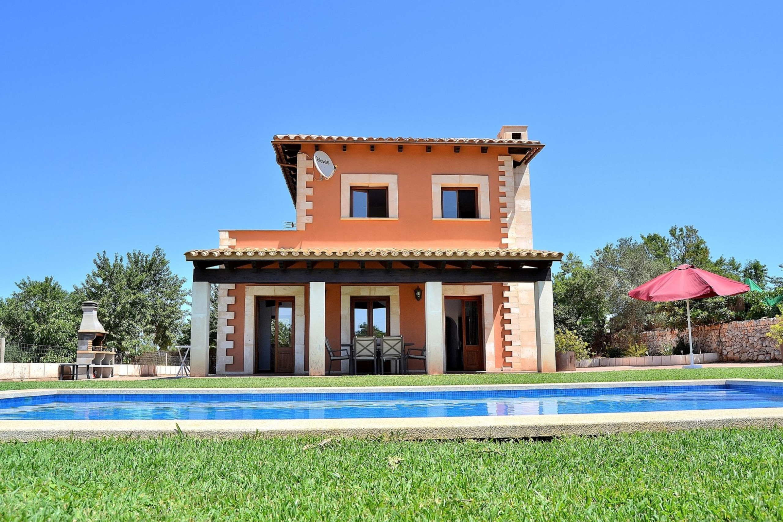 Rent Villa in  048 Villa Vernisa ETV2059 by Mallorca Charme picture-0