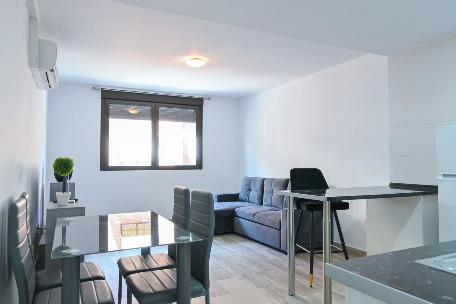 Alquilar Apartamento en Madrid M (MMA322B) Acogedor apartamento de un dormitorio imagen-6