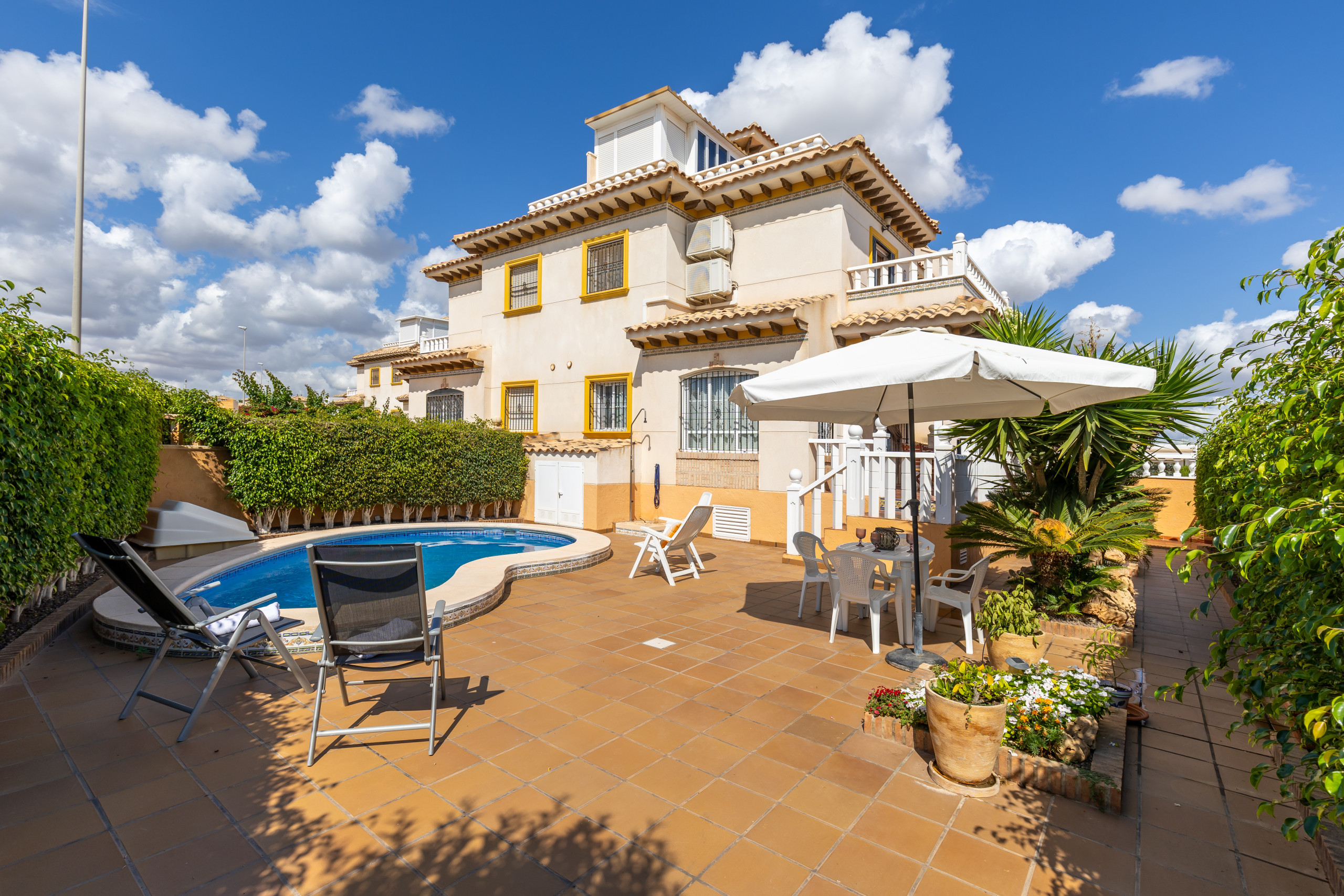 Rent Villa in Orihuela Costa Honey Life Villa by Fidalsa picture-1