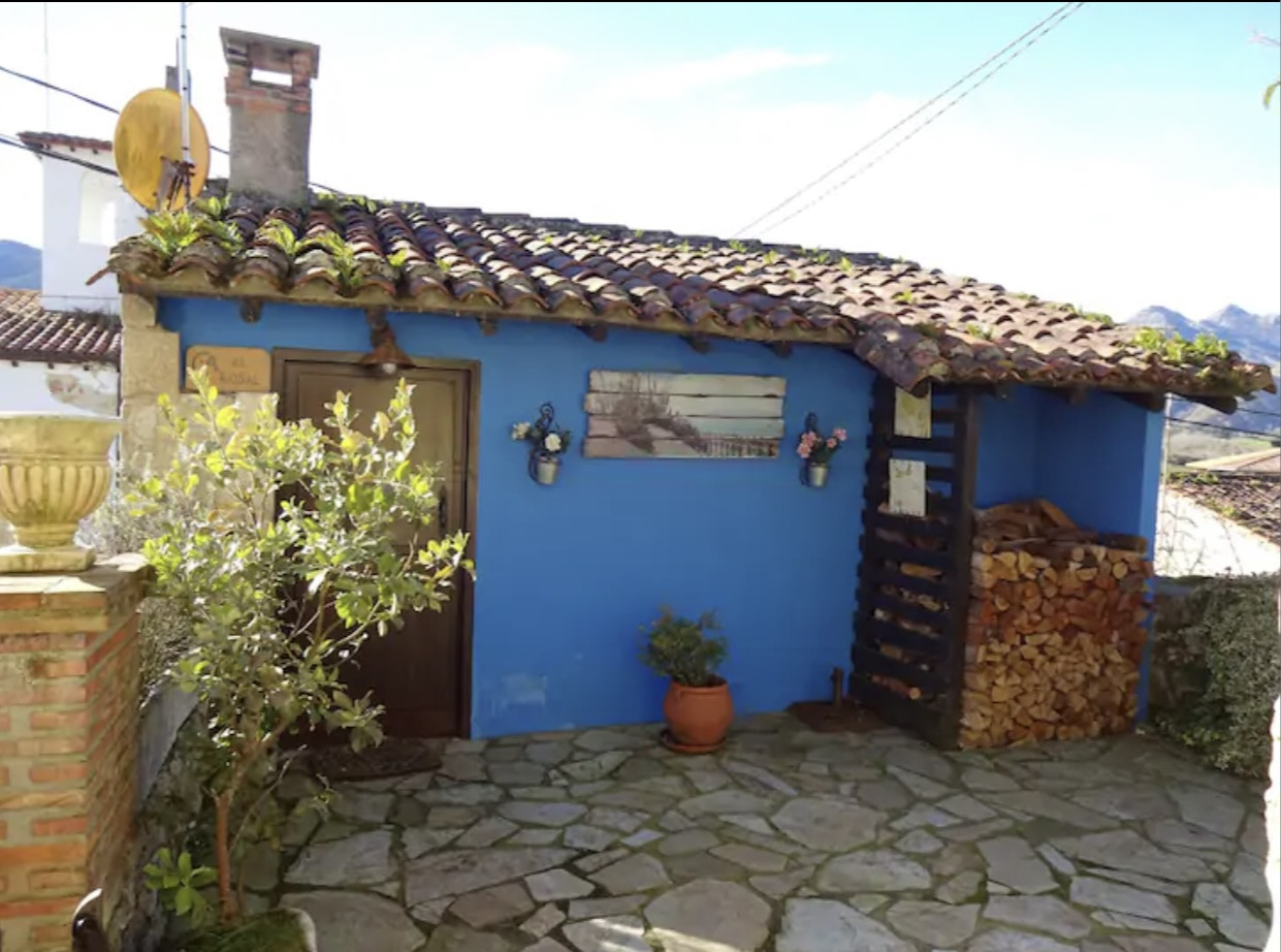 Rent House in Llanes 15A08 El Rosal picture-1