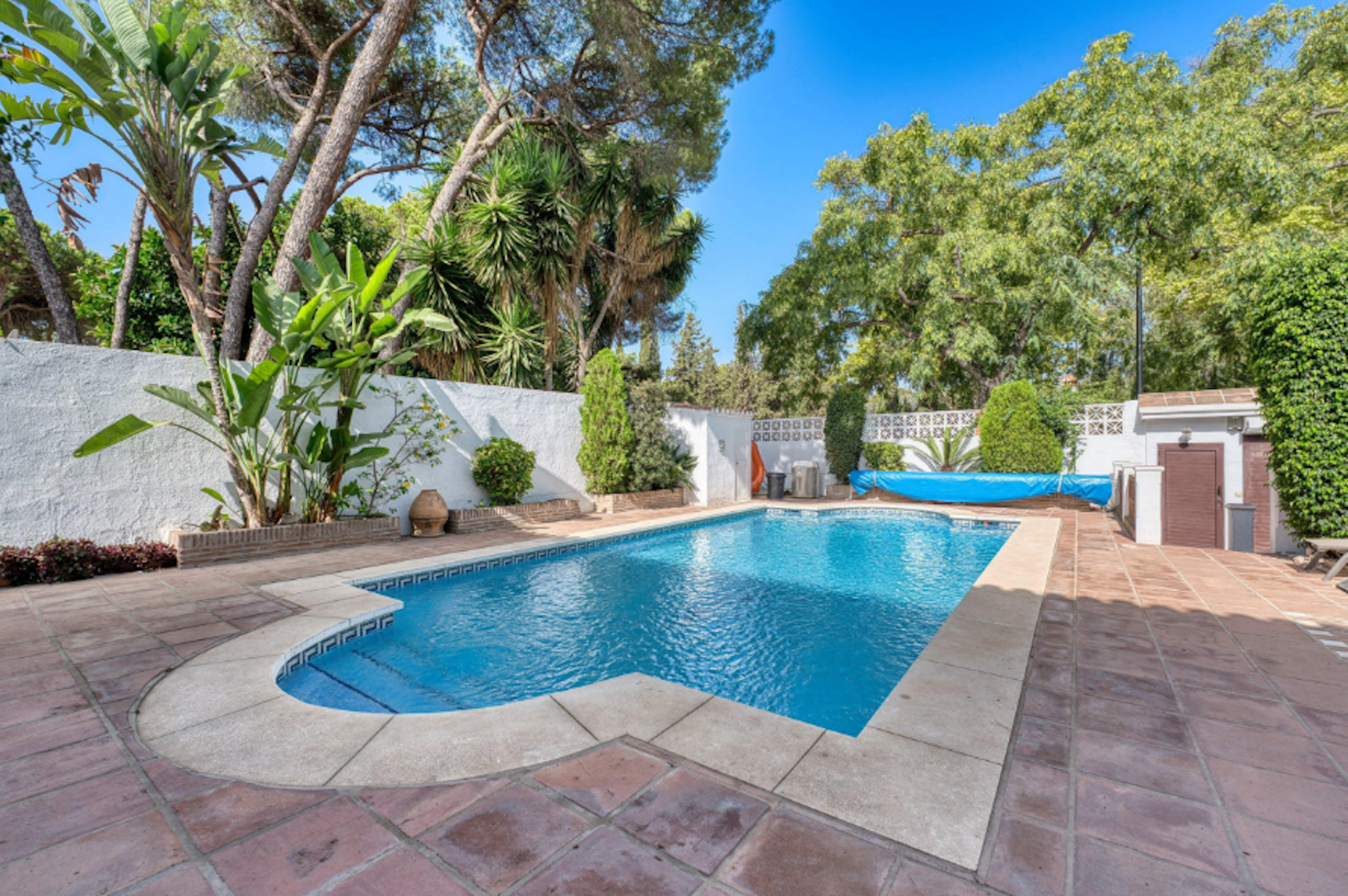 Rent Villa in Marbella 1102 - Marbella Town Villa picture-22