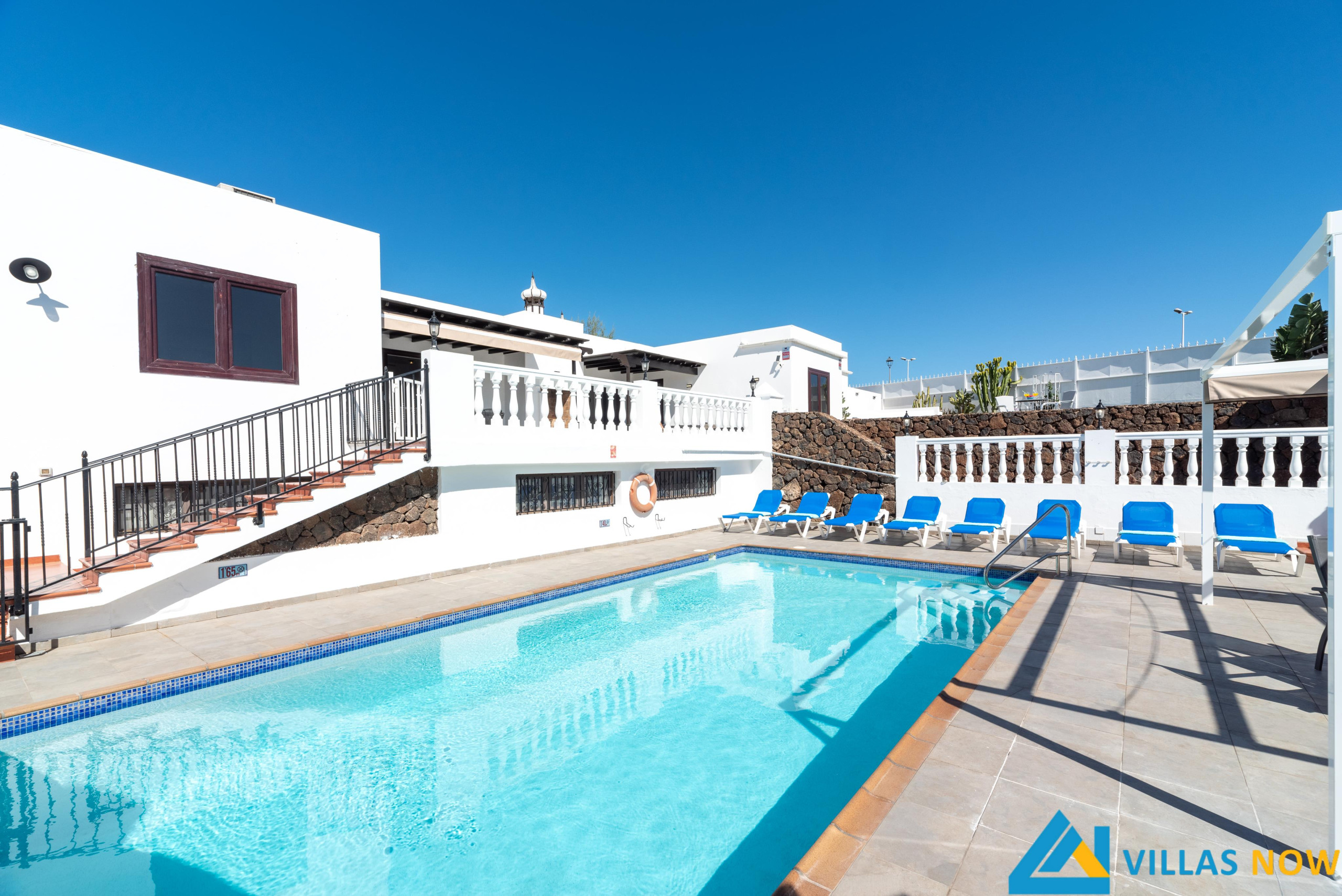 Rent Villa in Playa Blanca 239 - Casa Lily (LH239) picture-0