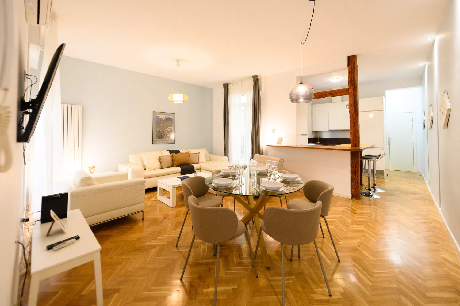 Alquilar Apartamento en Madrid M (PSM9) Elegante vivienda de 3 habitaciones en e imagen-0