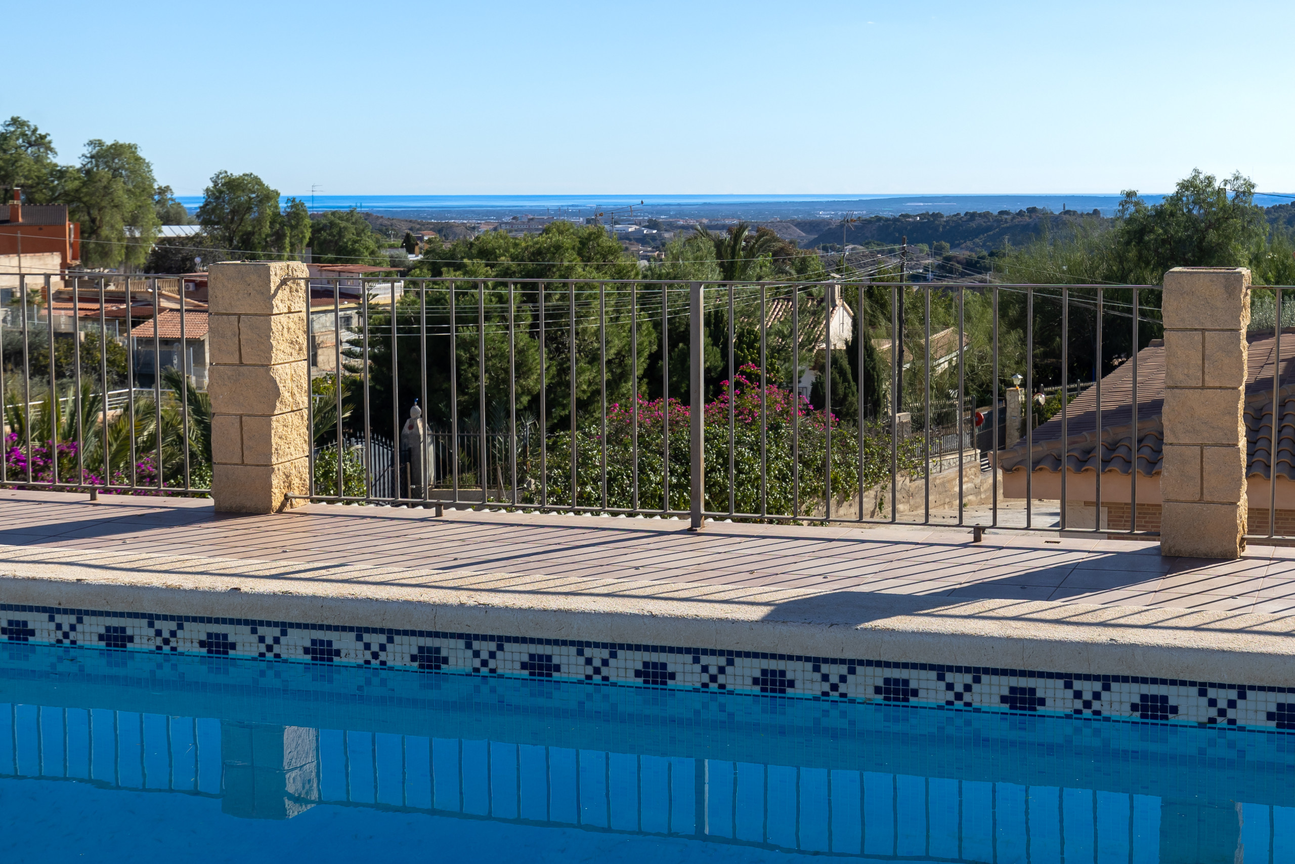 Rent Villa in Elche Secret Oasis by Fidalsa picture-3