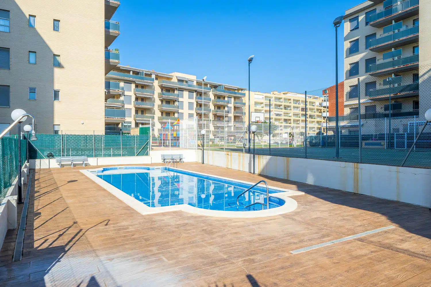 Alquilar Apartamento en La Pineda ALBENIZ Apartments imagen-16