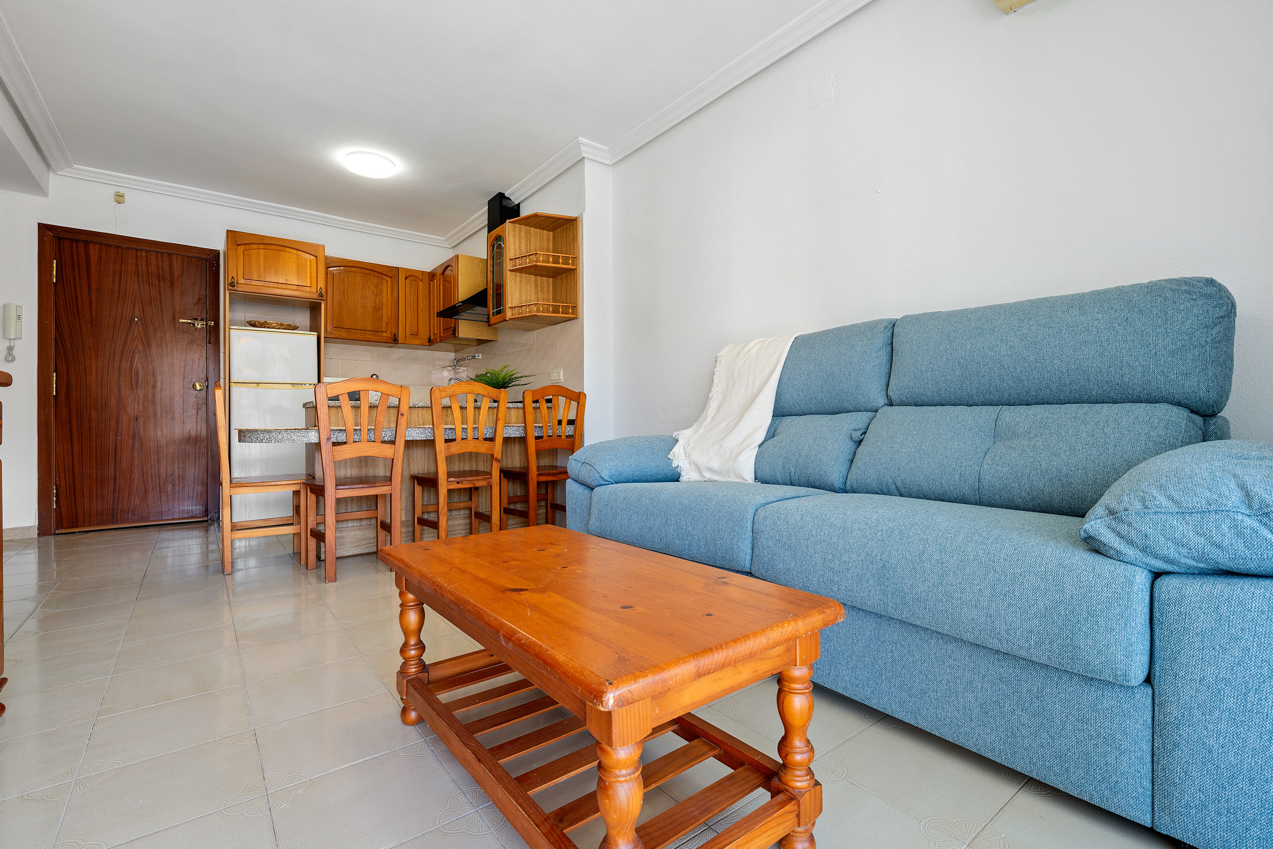 Rent Apartment in La Pineda ALBENIZ Apartments picture-8