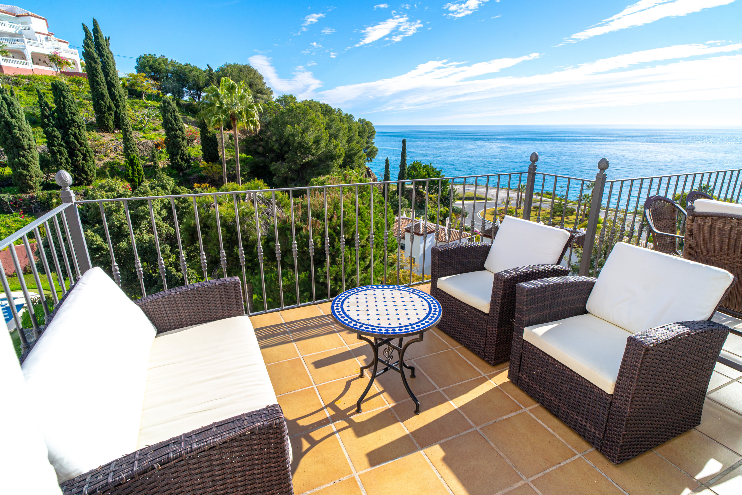 Rent Villa in Nerja Villa Ladera del Mar Private Pool by Casasol picture-9