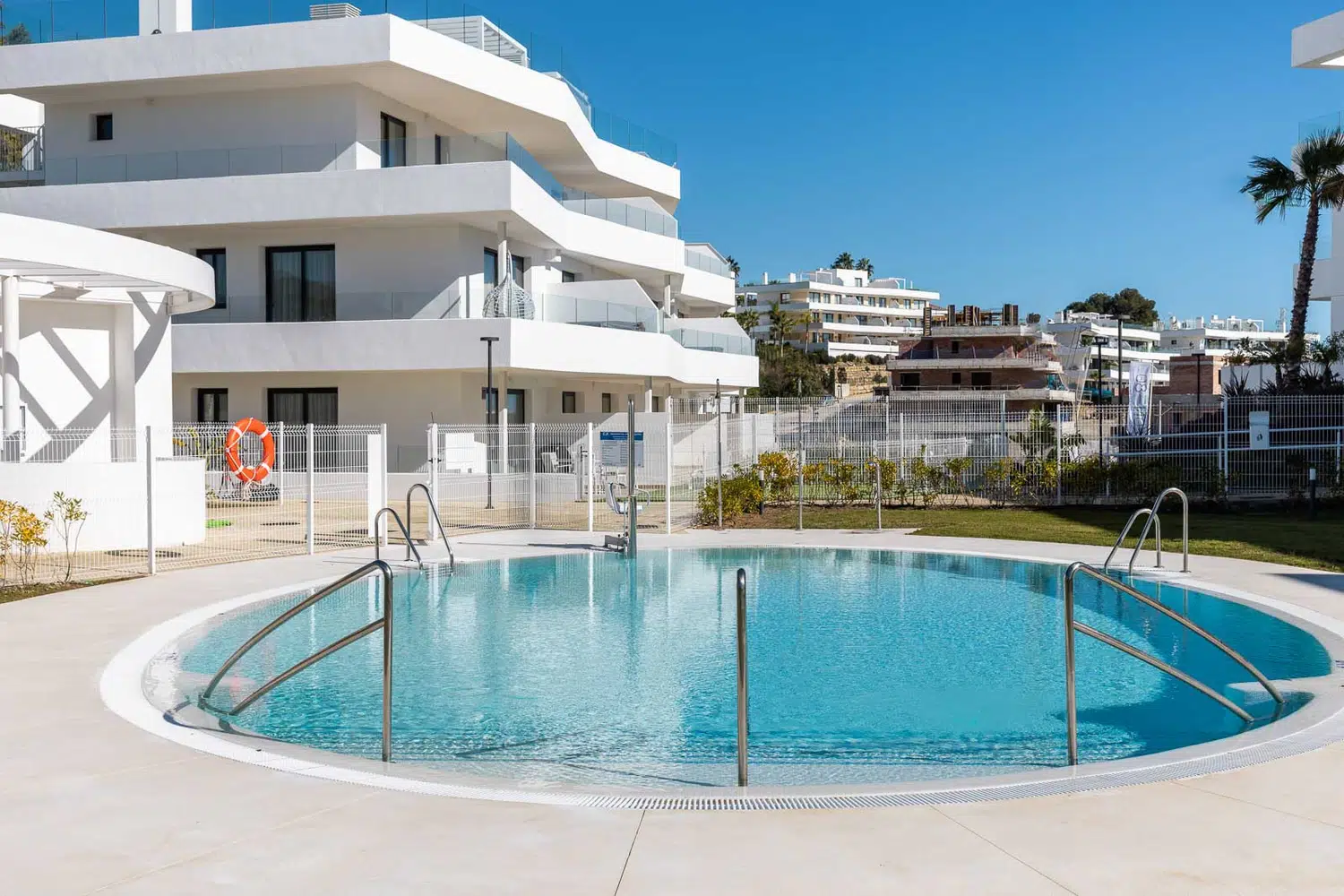 Alquilar Apartamento en Estepona AS EXT ESTP ONE 80 SUITES 211A imagen-1
