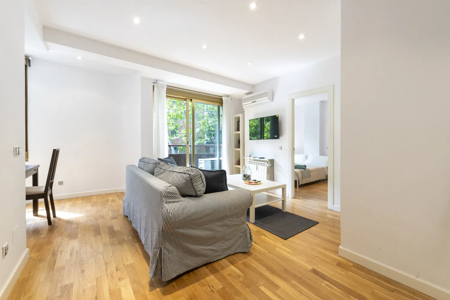 Alquilar Apartamento en Madrid M (ORE461H)Piso de 1 dormitorio y balcón -Alquiler imagen-16