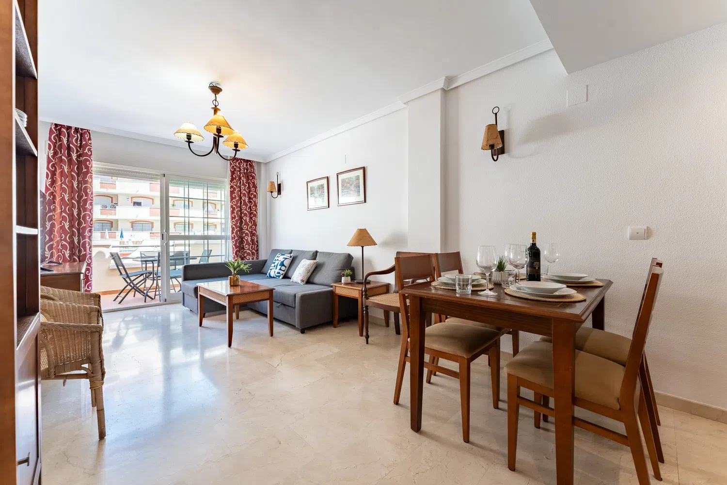 Alquilar Apartamento en Benalmádena MalagaSuite Benalmadena Next to the Beach imagen-10