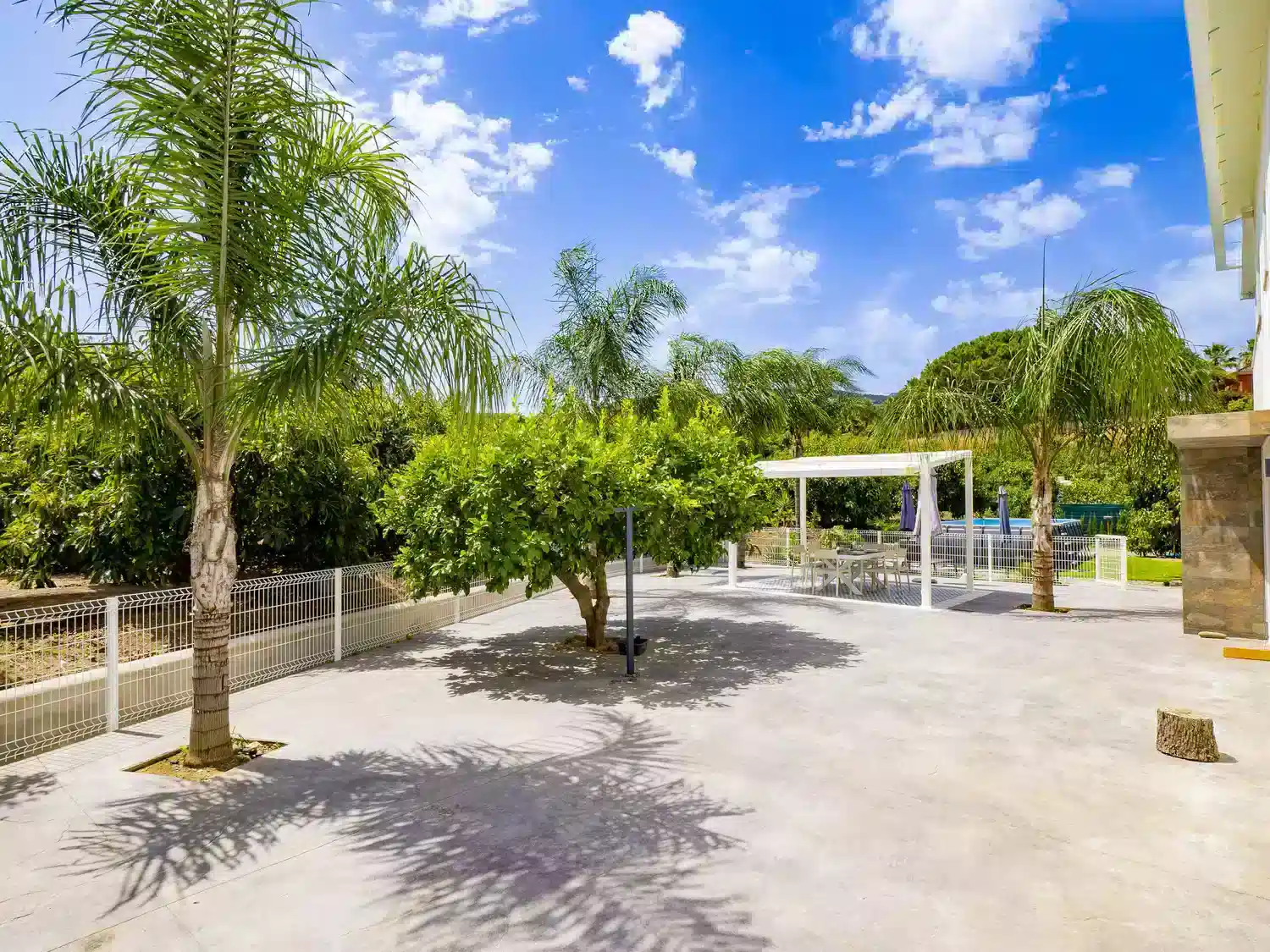 Alquilar Casa rural en Coín Cubo's Hakuna Matata Rural Apartment & Pool imagen-8
