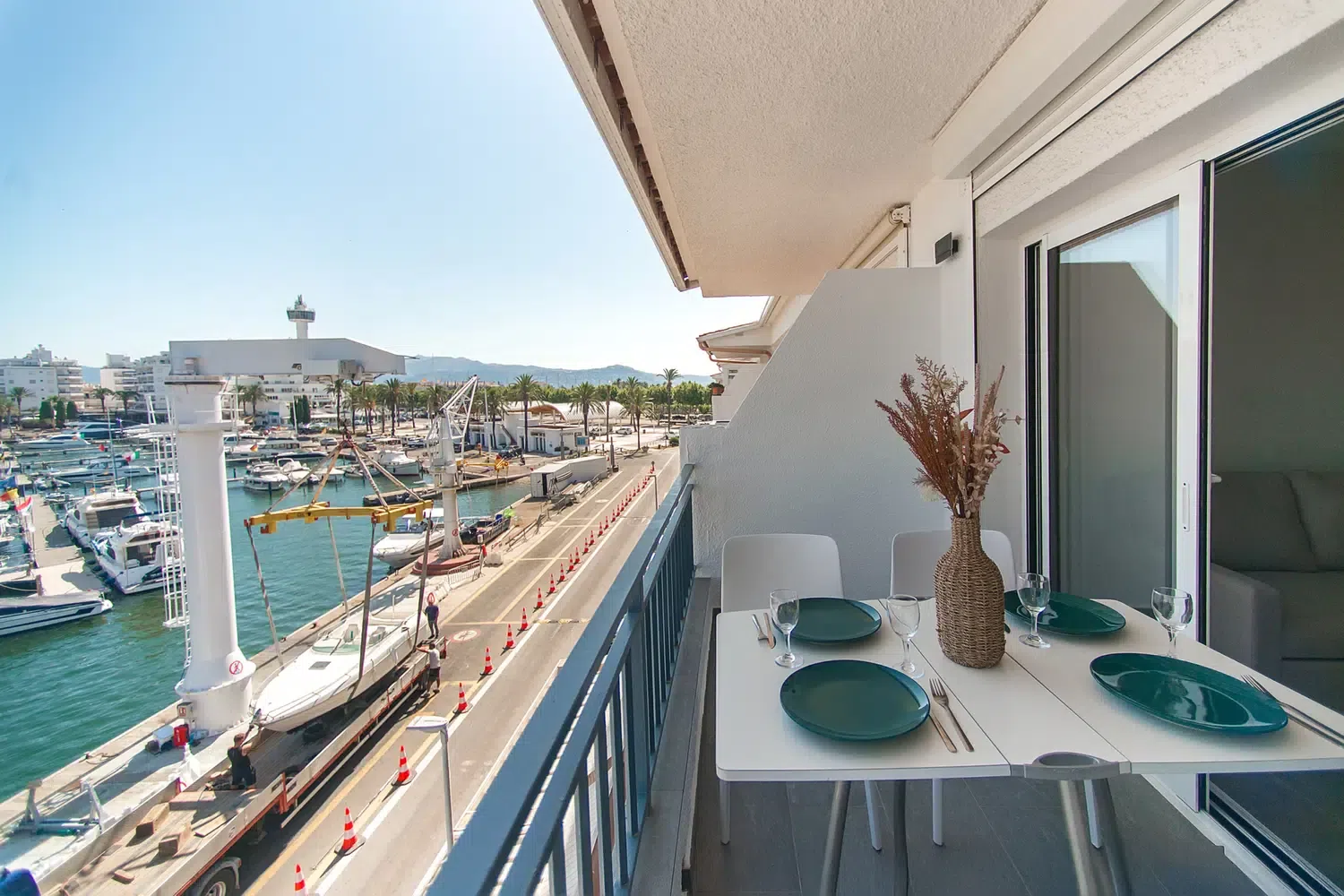 Alquilar Apartamento en Empuriabrava WELCS APARTAMENTO 270 EMP con vistas al canal imagen-4