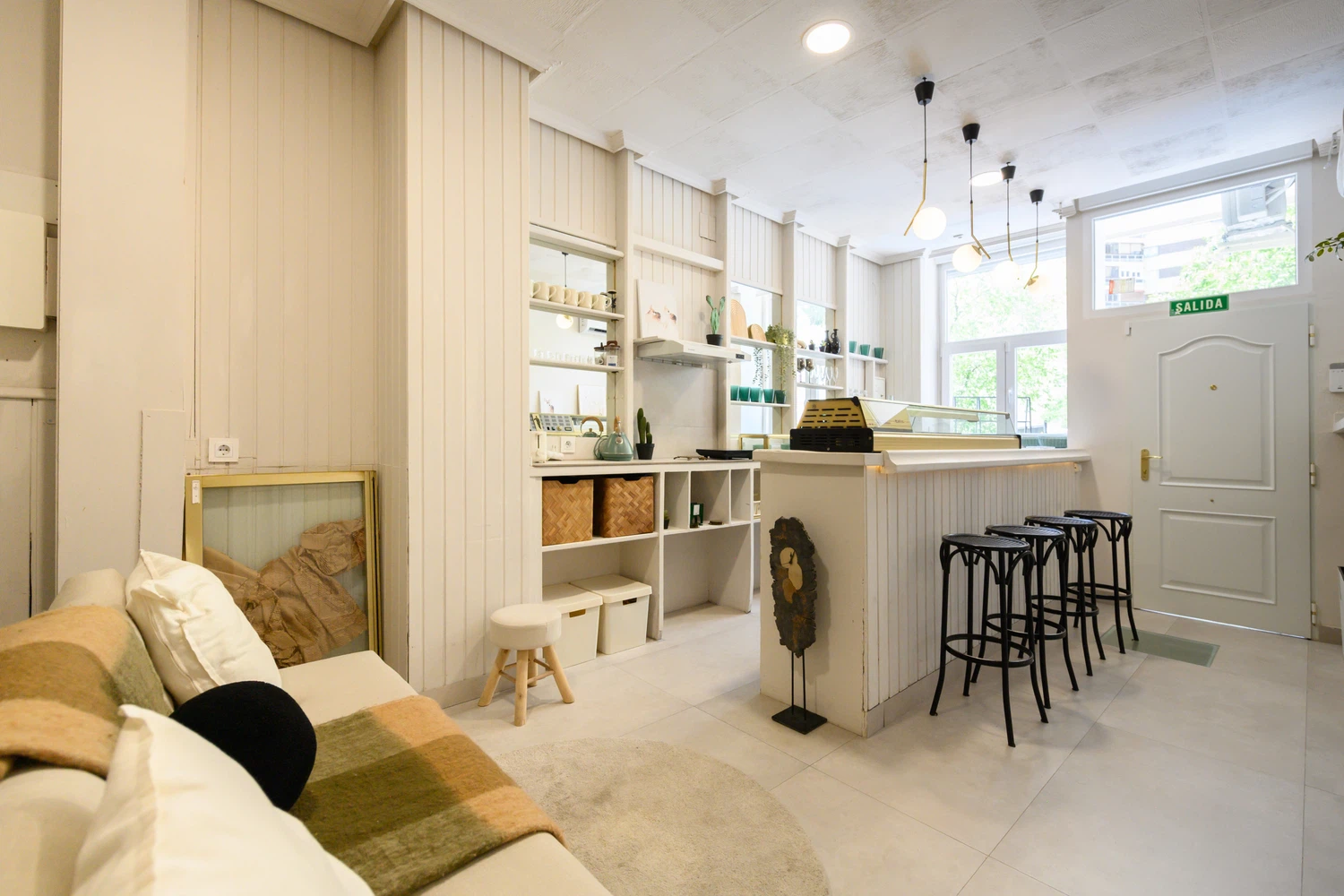 Alquilar Apartamento en Madrid M (VDB4)Apartamento con Estilo Único y Barra-Bar e imagen-6