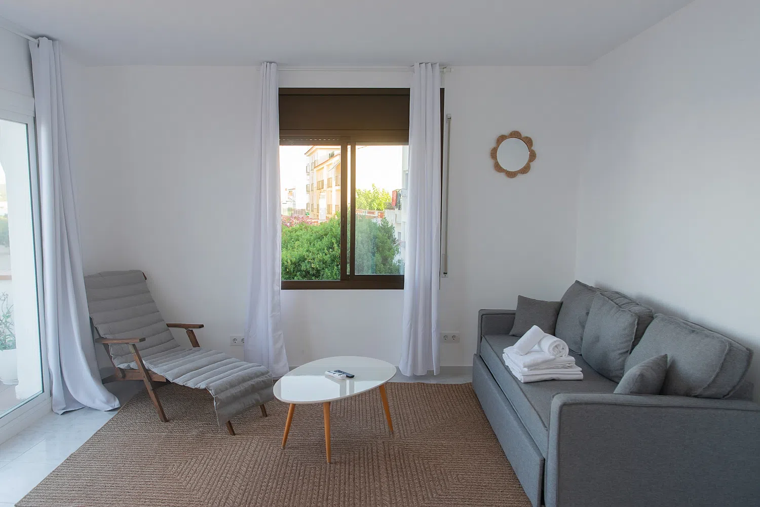 Alquilar Apartamento en L'Escala WELCS APARTAMENTO 274 EMP primera linea de mar imagen-1