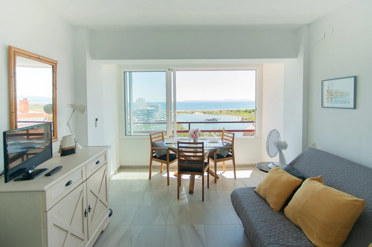 Alquilar Apartamento en  WELCS ESTUDIO 275 EMP con vistas al mar imagen-0