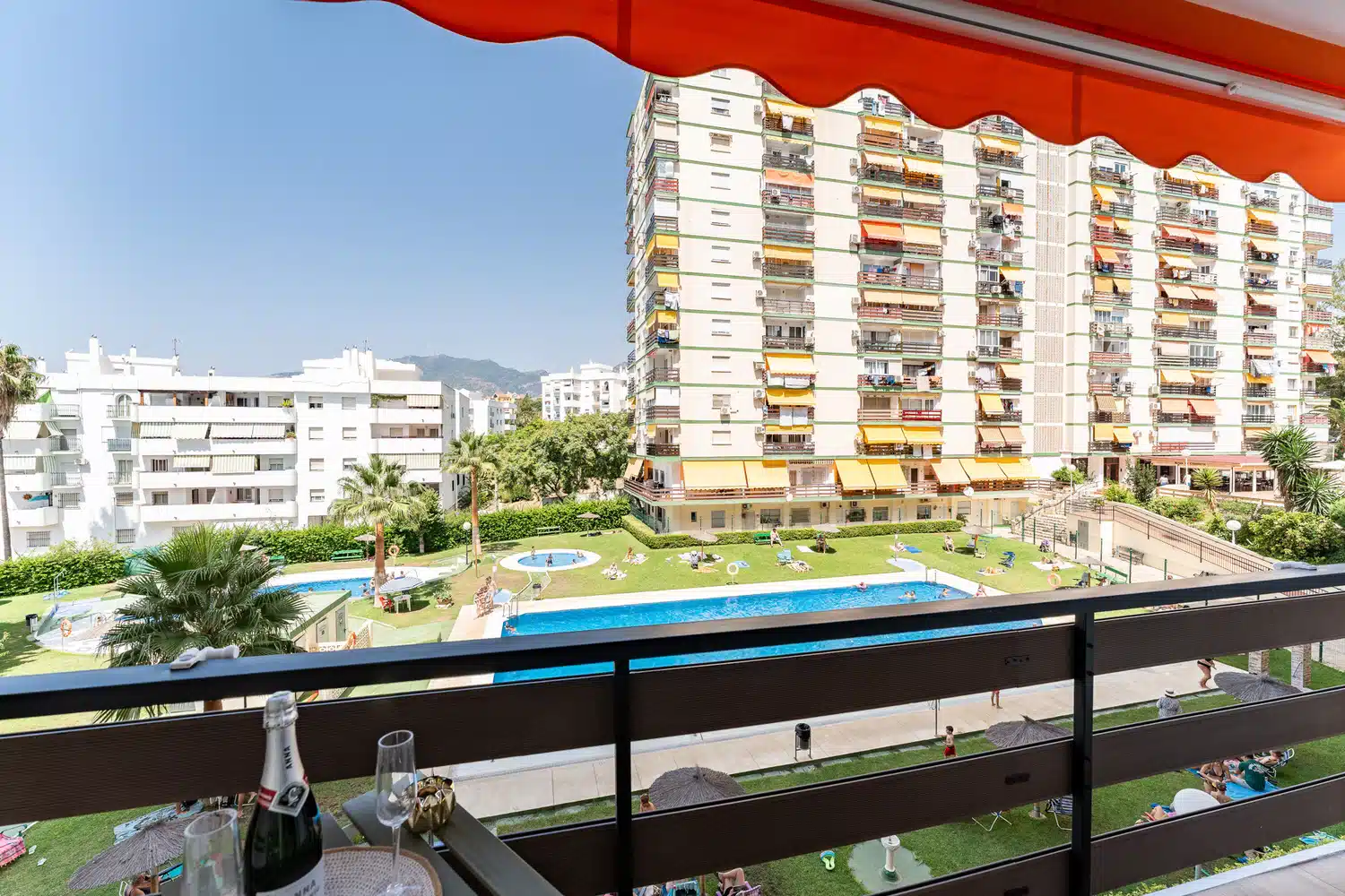 Alquilar Apartamento en Benalmádena MalagaSuite Mediterranean Seaside Benalmadena imagen-3