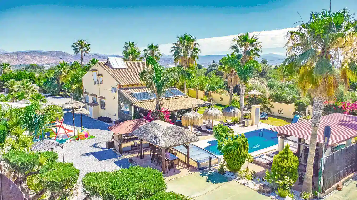 Alquilar Villa en Alhaurín el Grande Cubo's Villa Las Palmeras Altas 14PAX imagen-0