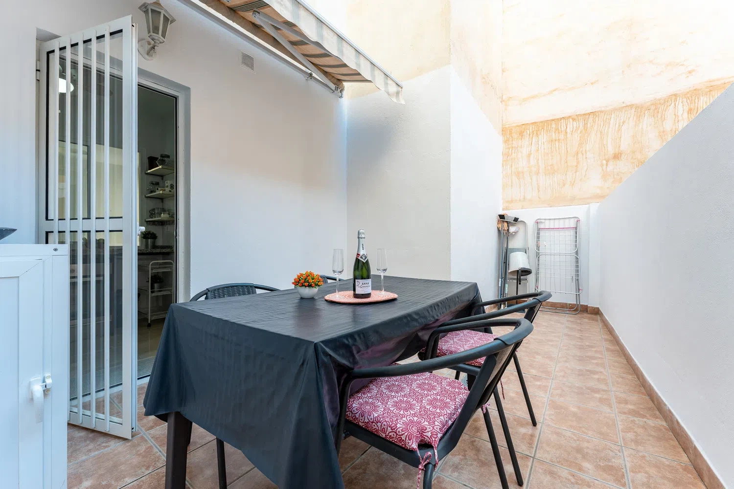Alquilar Apartamento en Málaga MalagaSuite Cozy 2 Bed Near Center imagen-1