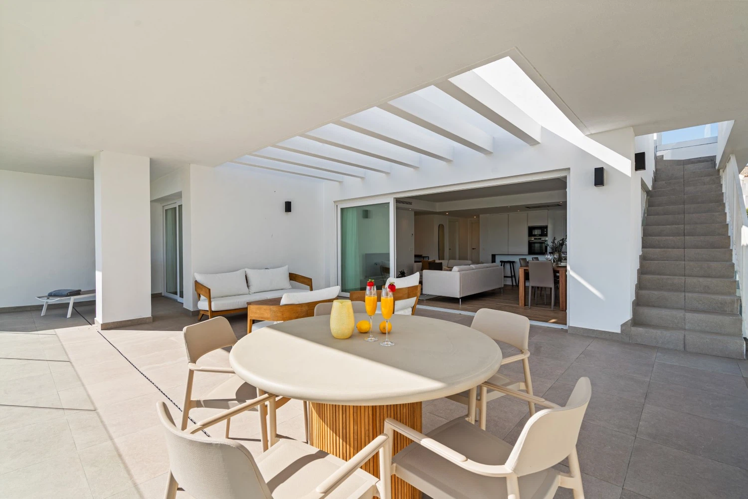 Alquilar Apartamento en Casares AL4-2017 ESTEPONA - APARTMENT - ALCAZABA LAGOON imagen-1