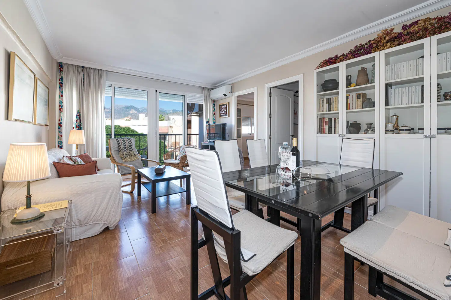 Alquilar Apartamento en Nerja Plaza Marina Living by Casasol imagen-3