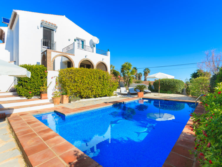 Rent Villa in Estepona Las Granadillas picture-30