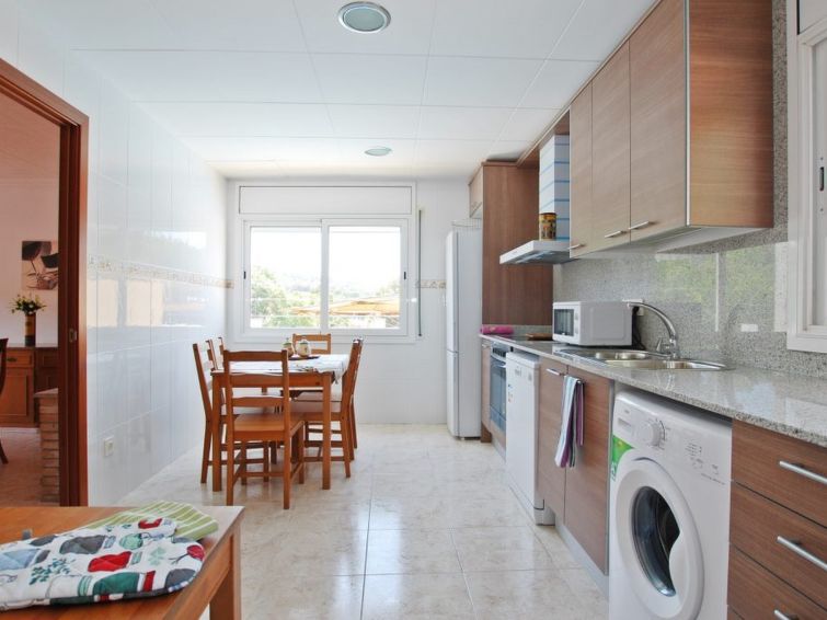 Rent House in Lloret de Mar Blue picture-5