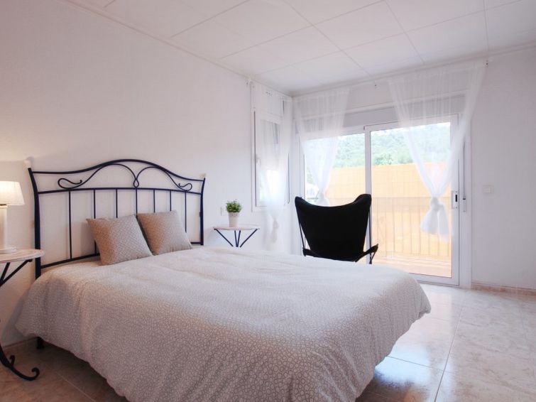 Rent House in Lloret de Mar Blue picture-4