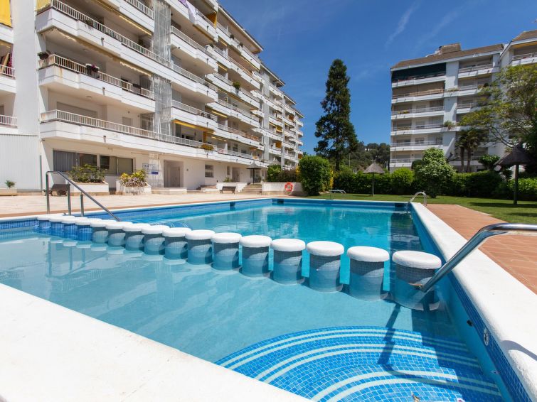 Rent House in Lloret de Mar Miramar picture-14