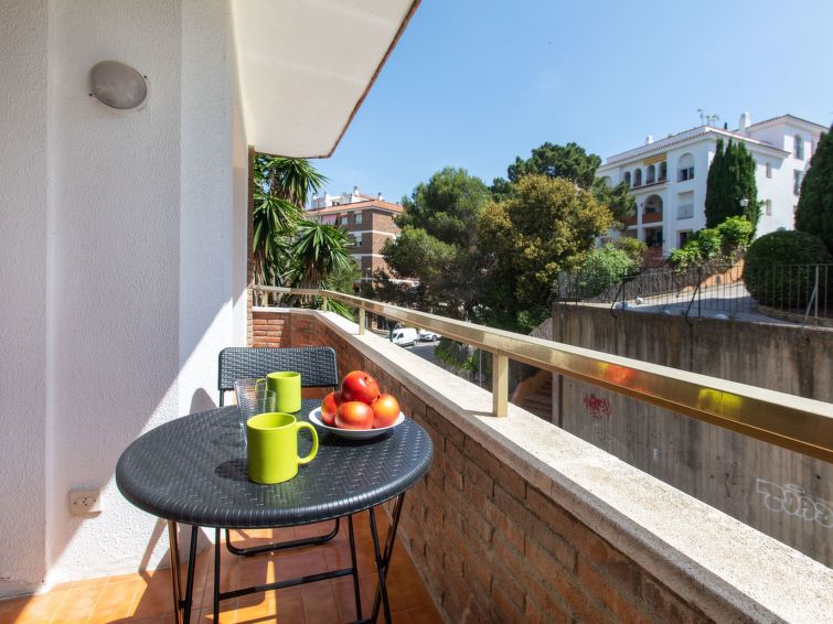 Rent House in Lloret de Mar Cosy Lloret picture-1