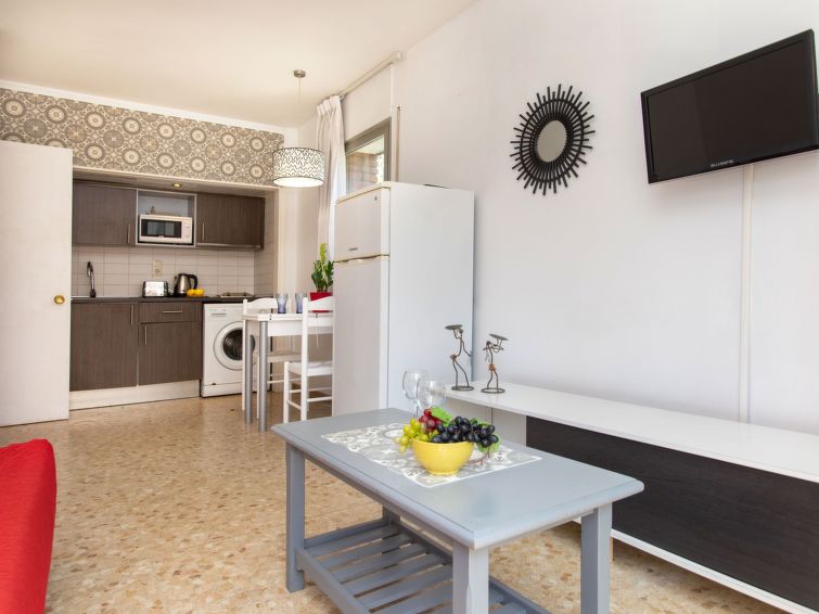 Rent House in Lloret de Mar Cosy Lloret picture-3