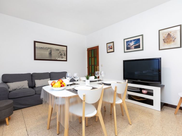 Rent House in L'Escala  Caterineta picture-1