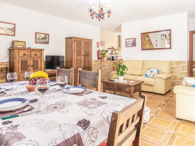 Rent Rural House in  El Viso picture-3