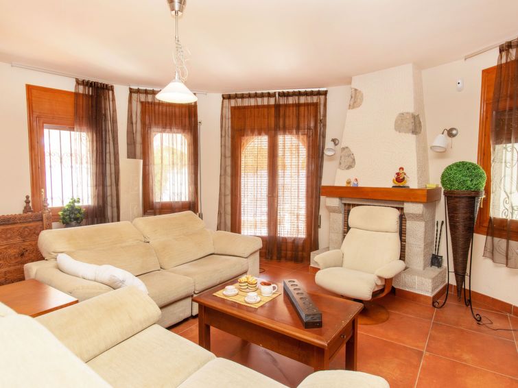 Rent Villa in  Rustical Mont Roig picture-7