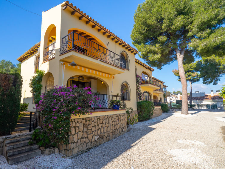 Rent House in Moraira La Pinada picture-10