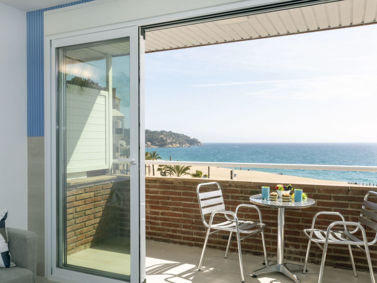 Rent House in Lloret de Mar Caravela Beach picture-15